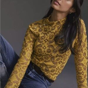 Anthropologie Maeve top in size S